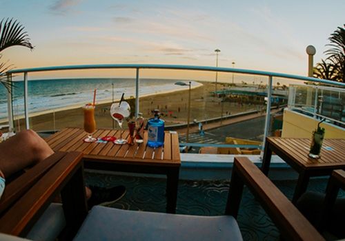 La Costa Cocktail & Bar