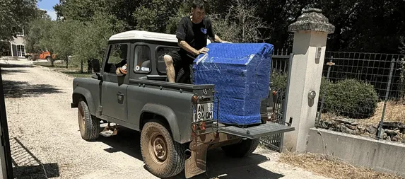 Specialist Fragile Item Removals to Bucharest